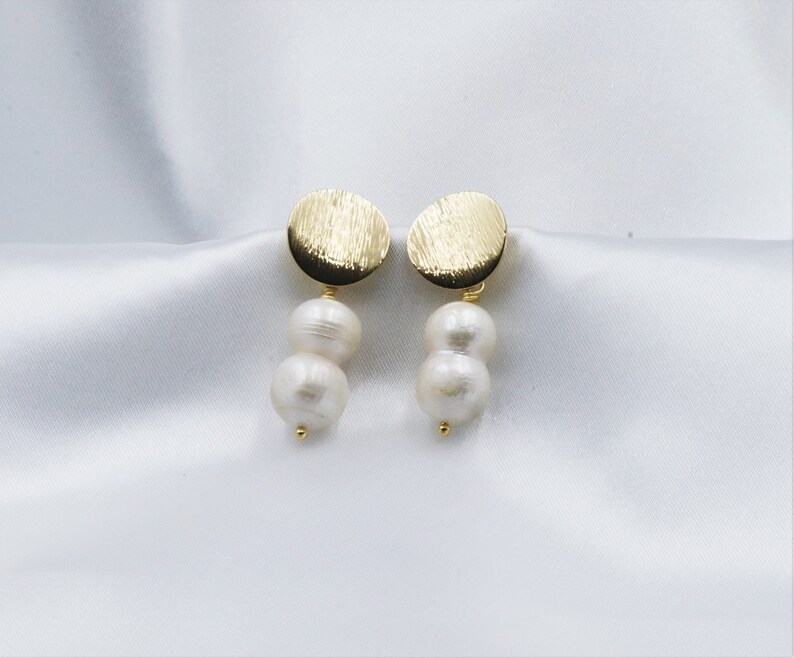 Real Pearl Earrings Gift Pearl Stud Earrings Vintage Bridal Earrings Small Pearl Earrings Formal Earrings 24k Gold Earrings