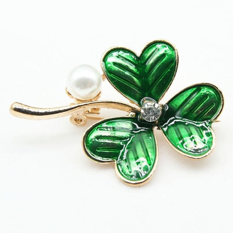 Good Luck Unique Gift-Vintage Dress Brooch-Statement Brooch-Modern Brooch-Unique Brooch-Enamel Pin Elegant Brooch Enamel Shamrock Brooch