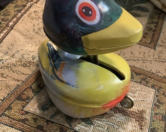 Crazy Tin Toy Wind Up Duck