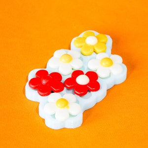 DAISY WAX MOULD Wax Melt Mould Silicone Mould Flower Floral Daisy Diy Craft Jesmonite Wax Candle Resin image 1