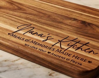 Mother's Day Cutting Board- Personalized Gift for Meals And Memories Made Here:  Mom/Mommy/Mama/Grandma/Granny/Abuela/Gigi/Glamma/Mimi