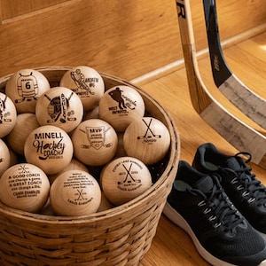 Personalized Swedish Stickhandling Balls Hardwood No Bounce Hockey Floorball Training Ball, Engraved Coach & Player Gift Youth Hockey Travel
