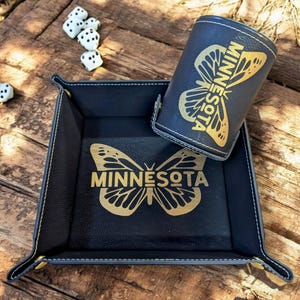 Minnesota Personalized Leather Dice Cup and Tray, Groomsmen Dice Cup and Tray, Bunco Dice Cup, Gifts for Dad, Gifts for Him, Gift for kids