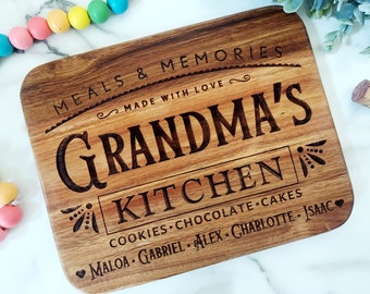 Nana's Kitchen Personalized Cutting Board - Grandma's Kitchen, Custom Cutting Board - Engraved Cutting Board, Gift for Mom, Grandma Gift