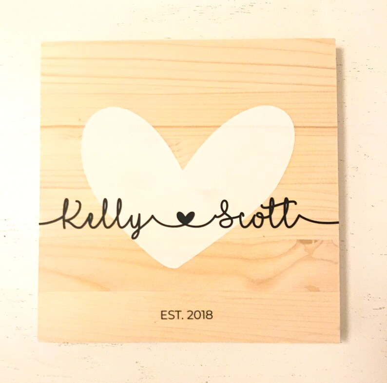 Wooden sign HEART with your names Real Wood Perfect wedding, anniversary, st. Valentines day gift BFF Handmade Solid wood zdjęcie 2