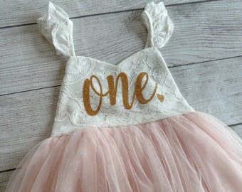 Robe blanche et rose pour un anniversaire, tenue Cake Smash, robe de demoiselle d'honneur, robe tutu fille, robe de premier anniversaire, robe 1er anniversaire bambin