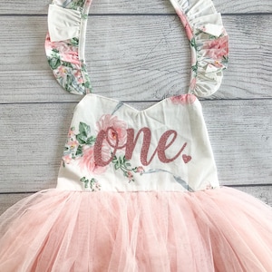 Erster Geburtstag Kleid, Kuchen Smash Outfit, Blumenmädchen Kleid, Geburtstag Kleid Tutu, Mädchen ersten Geburtstag Kleid rosa Blumen Tutu