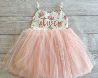TWEE verjaardag jurk 2e verjaardag outfit bloemenmeisjes jurk verjaardag jurk roze tutu meisje verjaardag jurk roze bloemen tutu eerste verjaardag jurk