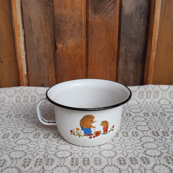 Vintage Emaille Nachttopf, Kindertöpfchen, sowjetischer Nachttopf, Nachttopf mit Igel, Retro-Wohnkultur, Kindernachttopf