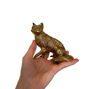 Vintage Brass Fox Figurine – Sitting Animal Statue, Woodland Cabin Decor