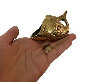 ANCIEN ETUI PORTE ALLUMETTES PYROGENE GRATTOIR EN LAITON superbe etat