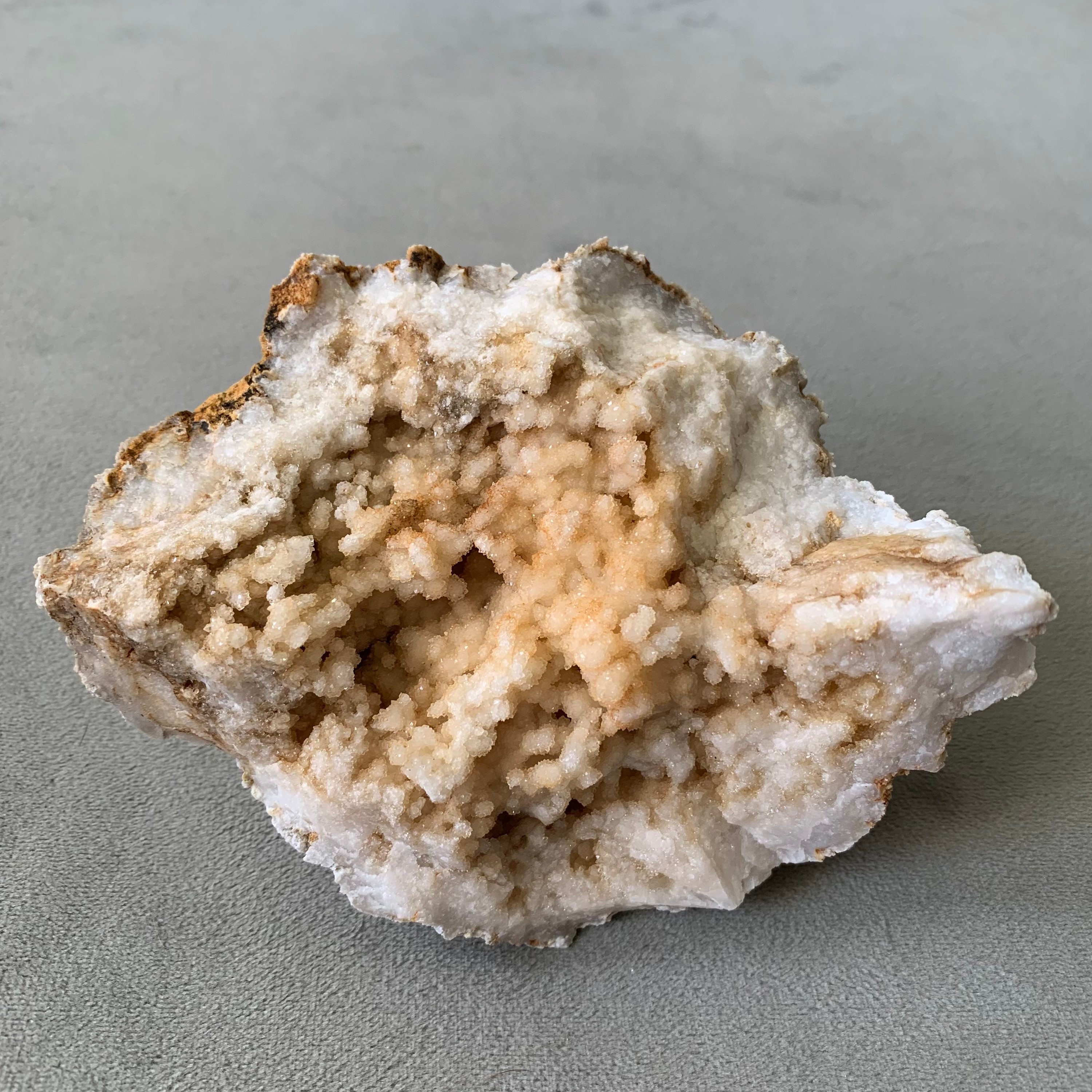 Natural Kentucky Geode Beautiful Snowball Quartz Crystal pic