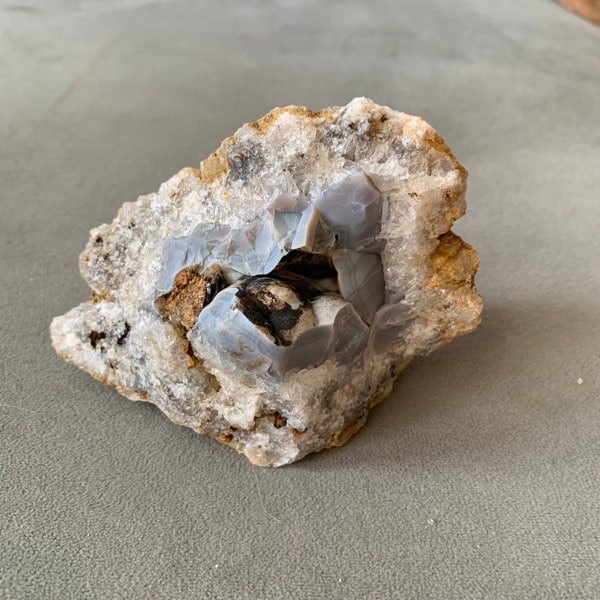 Chalcedony Geode - Etsy
