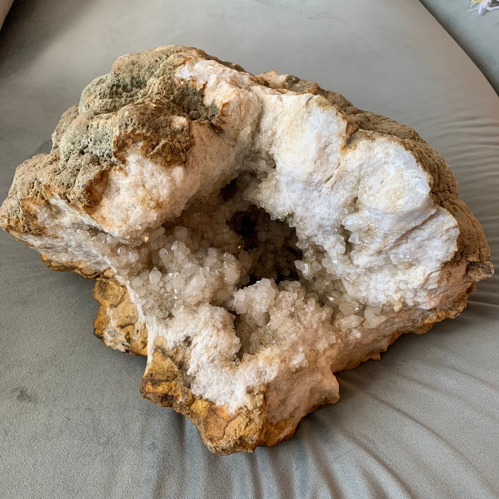 Massive Geode Huge Kentucky Geode 44 Pounds 11.9 Ounces Etsy