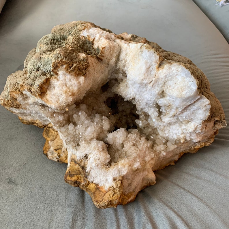 Massive Geode Huge Kentucky Geode 44 Pounds 11.9 Ounces Etsy