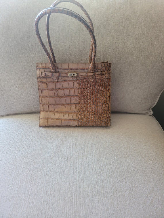 Preston and York Croc Cowhide Beige Leather