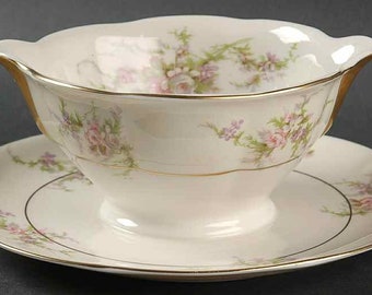 Theodore Haviland Gravy Boat with Attached Underplate  Rosalinde (New York)