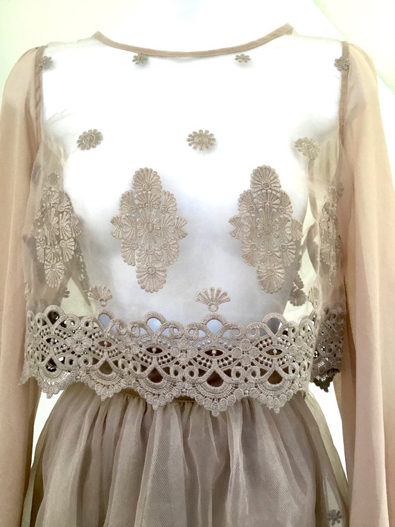 Beige Bebe skirt set, lace &tulle, mini, crop top… - image 5