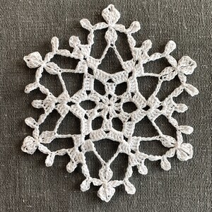 Snowflakes from 2018: an eBook of Crocheted Snowflakes image 7
