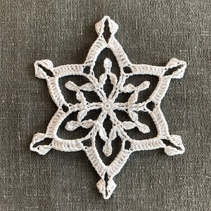 Snowflakes from 2018: an eBook of Crocheted Snowflakes image 9