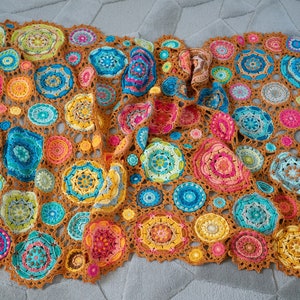 Beautiful Circles Crochet Blanket Pattern