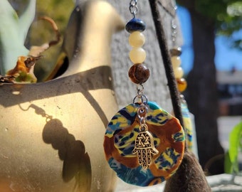 Golden hamsa (earrings)