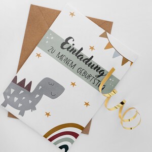5 / 10 / 15 Stk. Einladungskarte Kindergeburtstag Junge Mädchen Unisex optional mit Umschlägen Regenbogen Dino