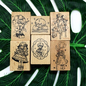 Schöne Mädchen und Jungen Holz Stempel Für Kartenherstellung Scrapbooking Dekorative Journal Tagebuch Skizzenbuch DIY Werkzeug 6 Styles
