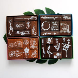 Conjunto de carimbos florais de 6 peças carimbos de borracha de madeira vintage para diário, diário, decoração filofax, cartão, ferramenta para fazer scrapbooking, 4 estilos