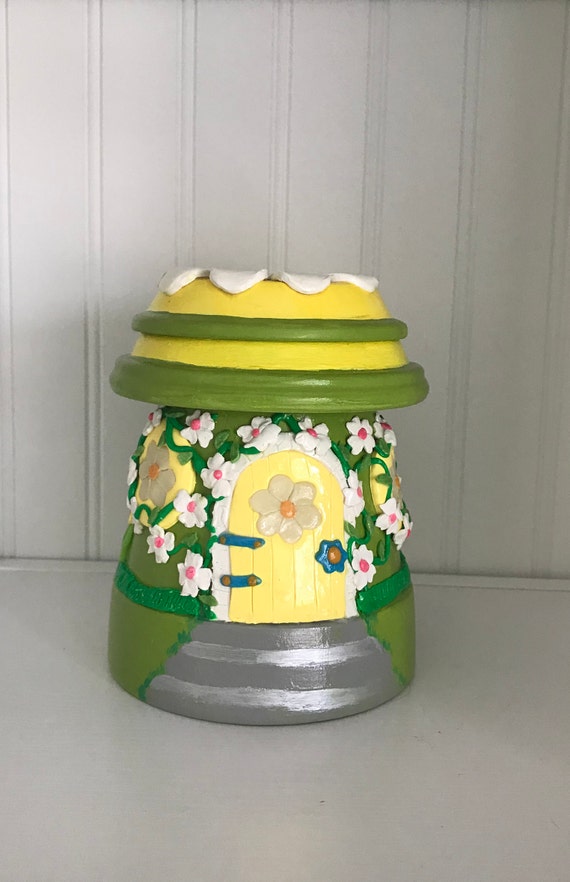 Spring Gnome Home  5" x 7