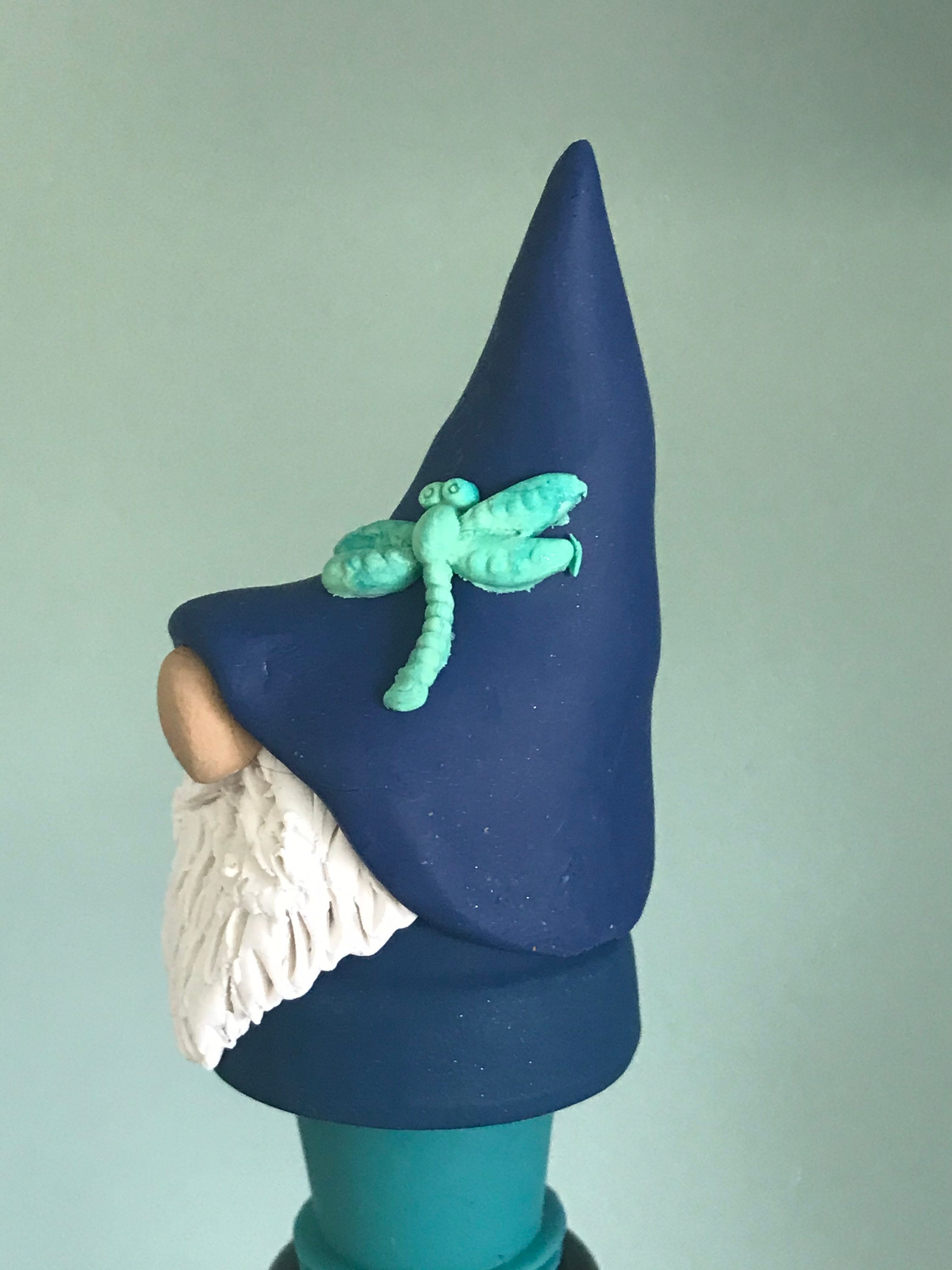 Wine Stopper w/ Dragon fly on Hat