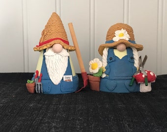 Gardening gnomes