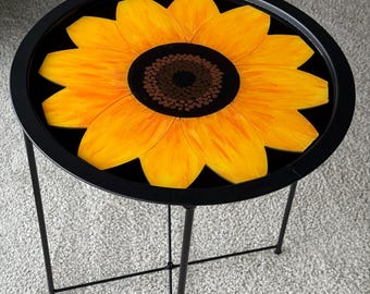 Handmade Resin Tray Table - Sunflower