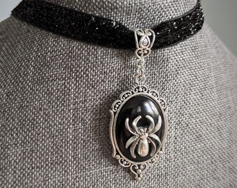 Spider Cameo Necklace | Halloween Jewelry, Victorian Necklace, Spider Jewelry, Halloween Gift Idea, Victorian Velvet Choker Witch Gift Idea