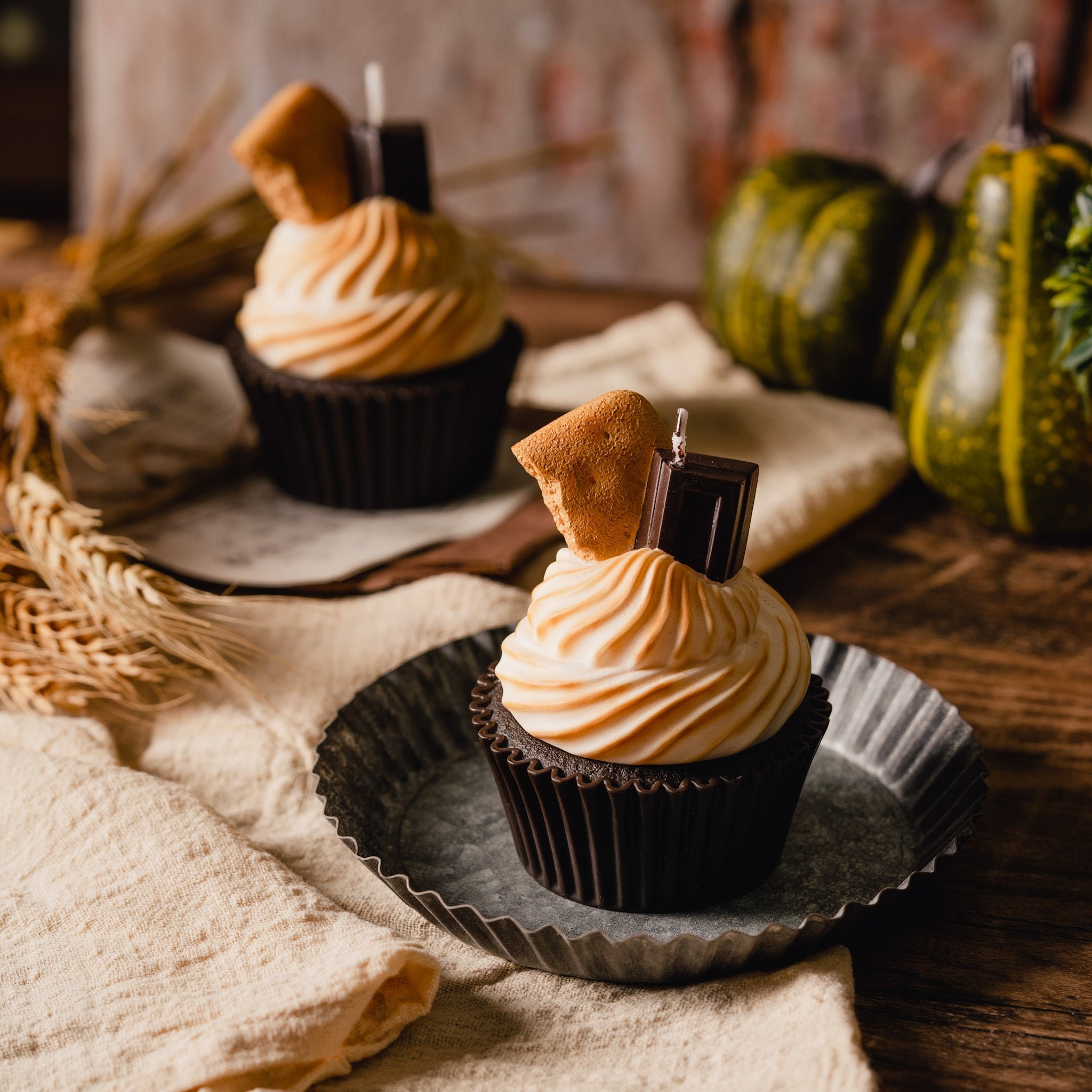 Cupcakes chocolat glaçage vanille cream cheese - Lilie Bakery