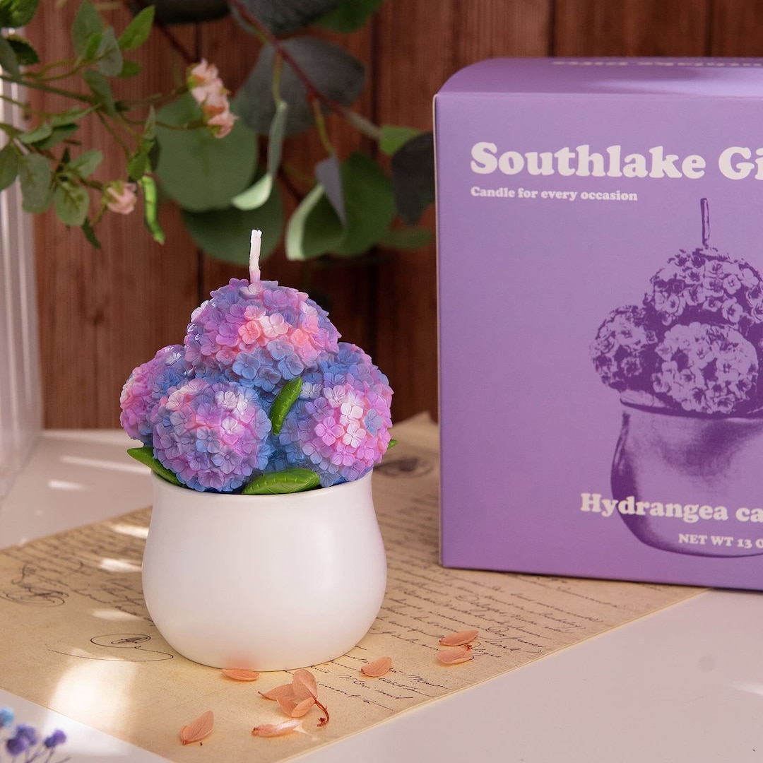 Hydrangea Candle Hydrangea Handcrafted Flower Candle Floral Scented Candle Handmade Candle Gift