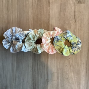 Toile du jouy scrunches, toile scrunches, scrunches, handmade, sustainable, eco-friendly, vintage fabric, gift for her