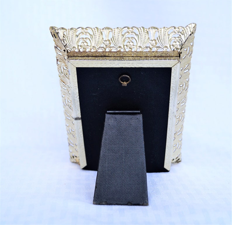 Graduation Vintage Filigree Metal Photo Picture Frame Graduation Cap