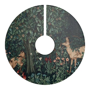 William Morris Christmas Tree Skirt: Forest Fox & Deer Fleece Decor