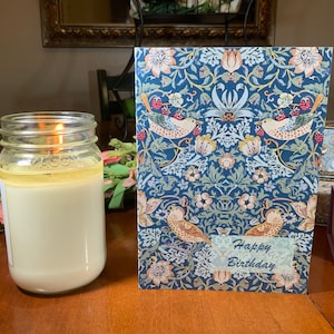 Carte de joyeux anniversaire pour elle, carte William Morris, carte de vœux florale, carte William Morris, Aqua Strawberry Thief, carte d’anniversaire