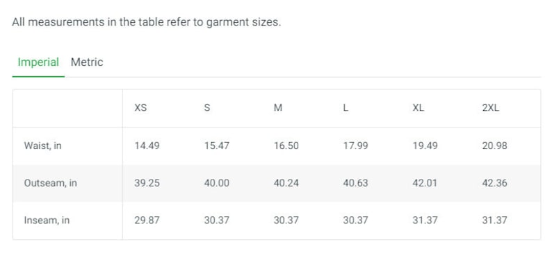 Op de afbeelding: Een tabel met kledingmaatmetingen in inches voor taille, buitennaad en binnennaad. De maten zijn XS, S, M, L, XL en 2XL.