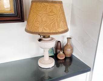 Vintage Aladdin Pink-White Hurricane Öllampe, Alacit, Nu Typ Modell B, Lincoln Drape