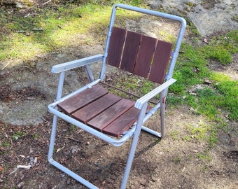 Redwood & Aluminum Slat Lawn Chair, Folding, Vintage MCM Rustic Patio Chairs, Cedar Slats, Made in Canada by Sun-Lite