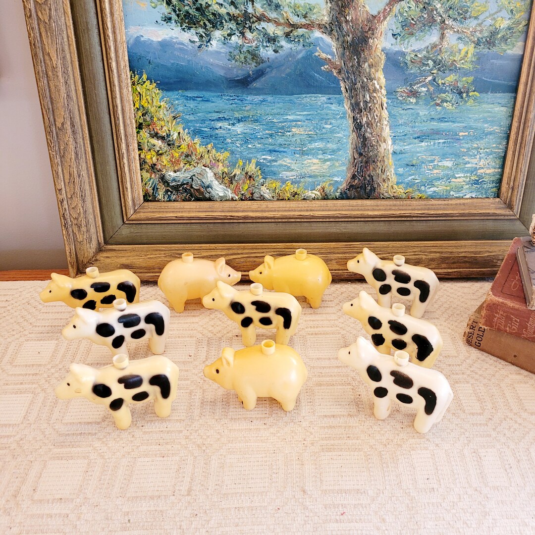 Blow Mold Cows & Pigs, Set of 13, NO LIGHT STRING, Plastic, Vintage Cow Lights, Herd of