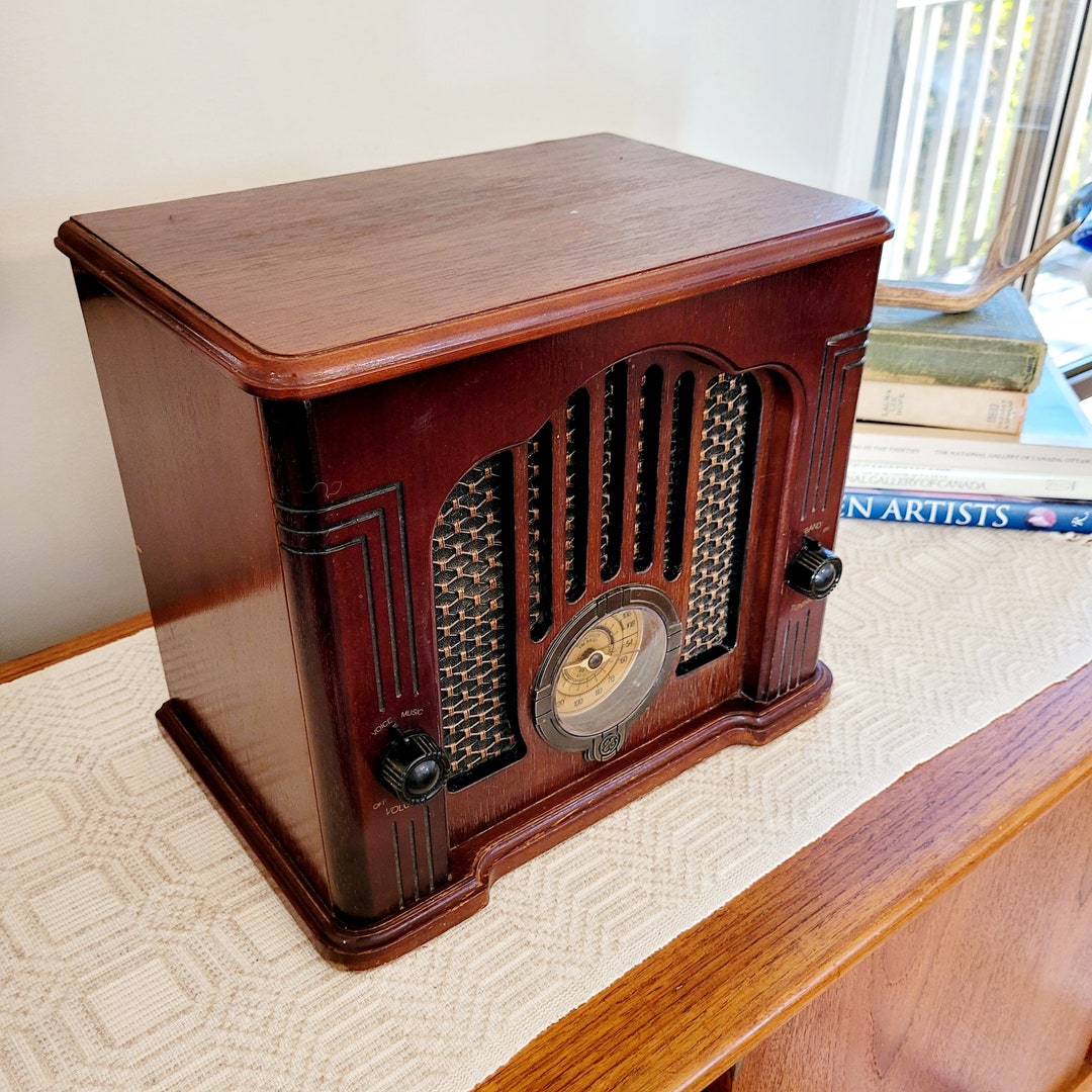 GE Classic Radio & Cassette Player, Vintage AM/FM Radio, Early Radio ...