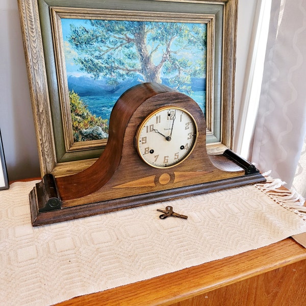 Waterbury Mantle Clock, Rosedale, Vintage Wind Up Clock, Tambour Style, Mahogany Inlay Wood, Very Sleek, 1920s, USA, NOT WORKING