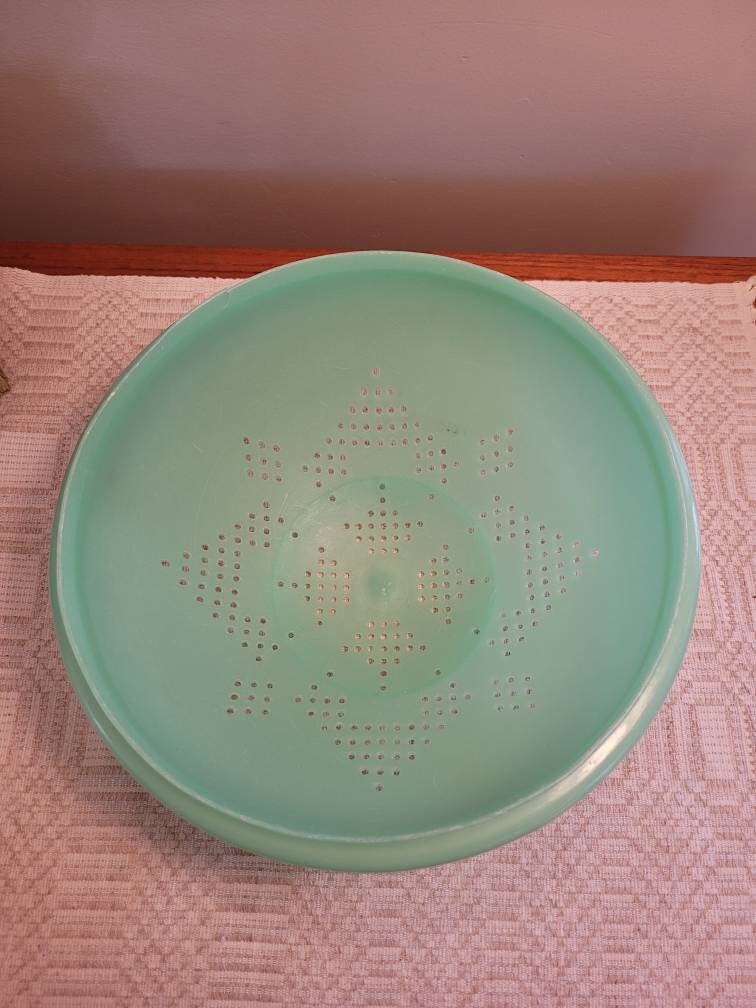 Jadeite Tupperware Colander Vintage With Lid Strainer Etsy