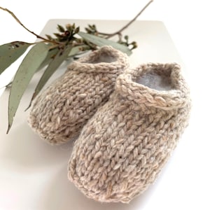Baby Booties Knitting Pattern: Aran Weight Slippers (PDF Pattern) - English only