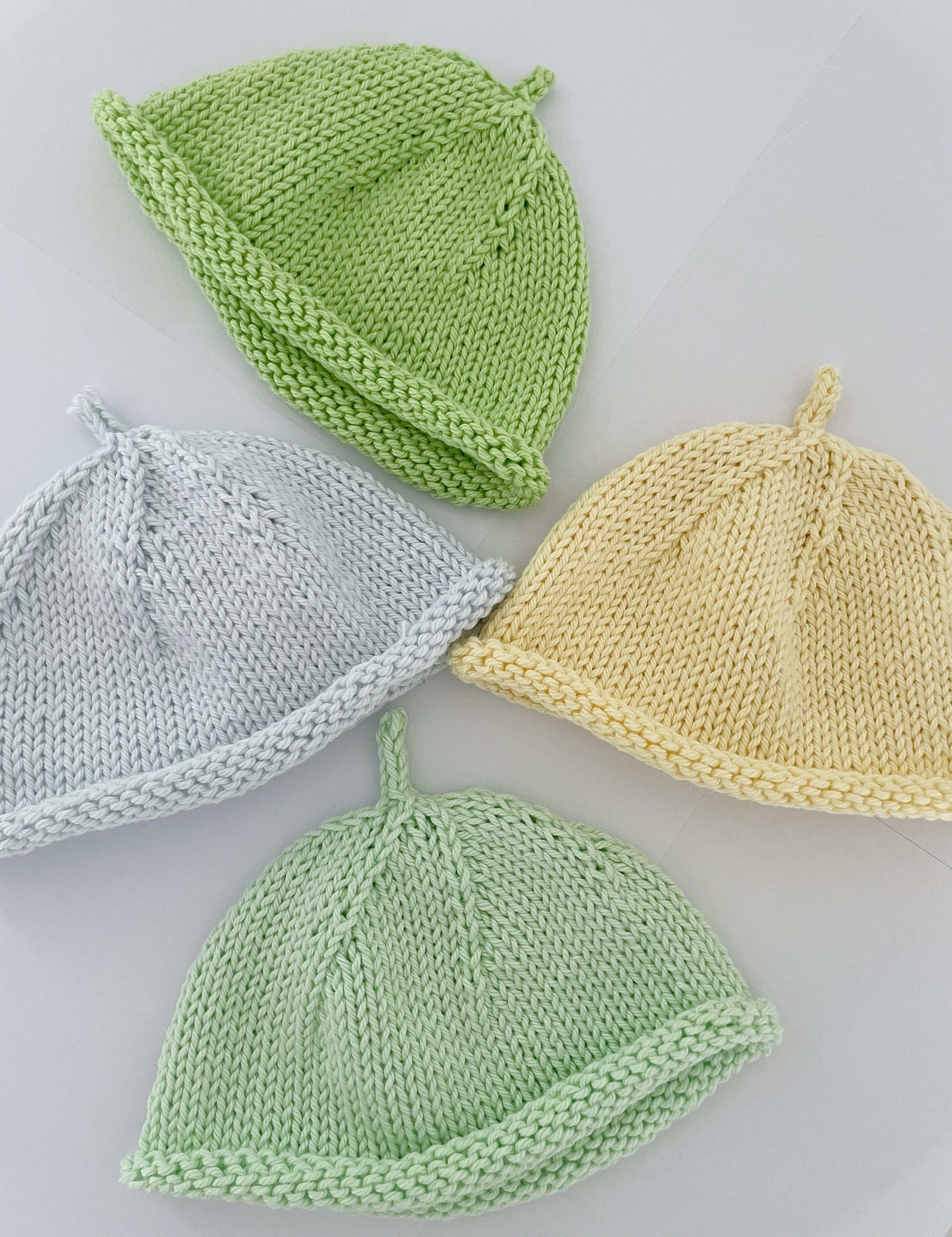 Baby Hat Knitting Pattern, Easy Baby Knit, Newborn Gift, Top