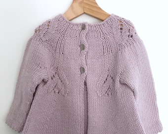 Modèle de tricot, cardigan descendant